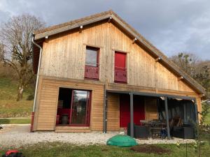 The building in which az apartmanházakat is located