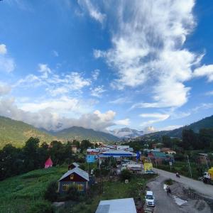 Peisaj natural din apropierea acestui hotel