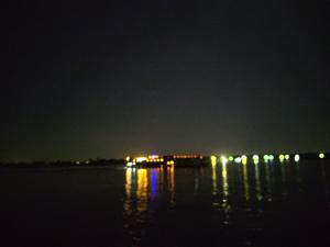 Příroda nedaleko ubytování na lodi + 2 fotografie