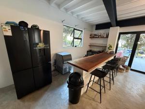 Una cocina o cocineta en Altitude Oasis 9 fotos más