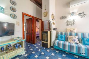 Et tv og/eller underholdning på Villetta Teodorina - By Searly