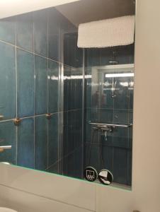 Ένα μπάνιο στο * LE CHAMARELLE * Hyper Centre Auray *