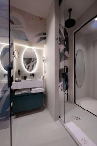 Ένα μπάνιο στο Nichis Apartment Relais