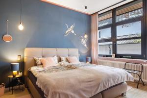 Ένα ή περισσότερα κρεβάτια σε δωμάτιο στο Black Forest Lodge