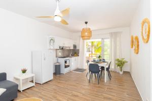 Køkken eller tekøkken på Luxury 1 BR at Paraiso Residence Bayahibe