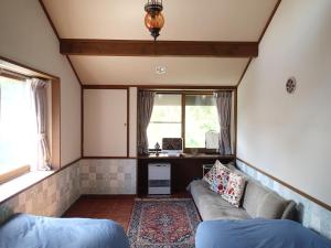 Posezení v ubytování Funky Monkey Lodge, Myoko ファンキーモンキーロッジ 妙高