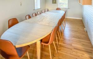 Φωτογραφία από το άλμπουμ του 6 Bedroom Awesome Home In Hurup Thy σε Tvolm