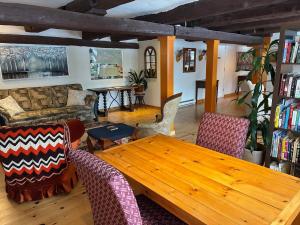 Posezení v ubytování La Grange Country Inn