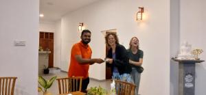 Επισκέπτες που μένουν στο Bunty Villa Talalla