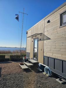 Το κτήριο όπου στεγάζεται  η παραθεριστική κατοικία +12 φωτογραφίες