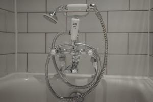 Ένα μπάνιο στο The Falkland Arms +129 φωτογραφίες