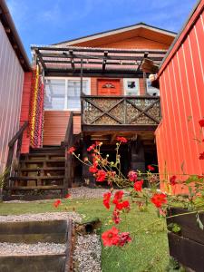 Το κτήριο όπου στεγάζεται  η παραθεριστική κατοικία