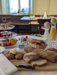 Mad på hotellet eller i nærheden