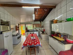 Nhà bếp/bếp nhỏ tại Chácara Esmeril