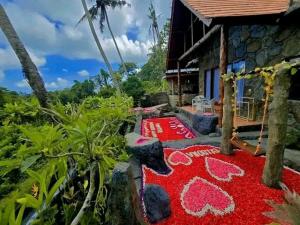 Zahrada ubytování Royal Kemani Unique Villa - Ubud Country Side + 13 fotografií