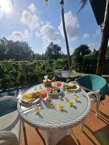 Jídlo v vily nebo okolí