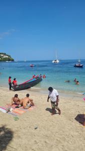 Příroda nedaleko aparthotelu + 2 fotografie