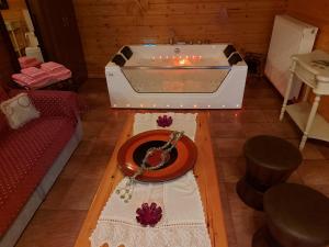 Φωτογραφία από το άλμπουμ του Finnish wooden suite for 2 people two levels στη Βυτίνα