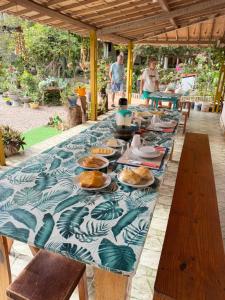 Φαγητό σε αυτό το πανδοχείο ή κάπου εκεί κοντά