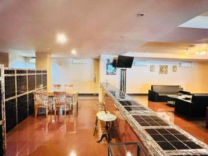 Khu vực ghế ngồi tại NSC Apartel