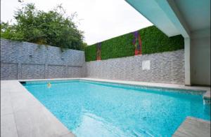 Πισίνα στο ή κοντά στο Departamentos de lujo con excelente ubicación