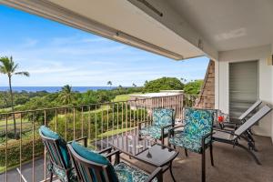En balkon eller terrasse på Keauhou Akahi 210