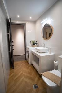 Ένα μπάνιο στο Rocky Scenery +25 φωτογραφίες