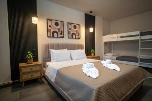 Ένα ή περισσότερα κρεβάτια σε δωμάτιο στο Rocky Scenery