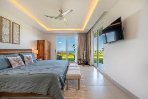 Μια τηλεόραση ή/και κέντρο ψυχαγωγίας στο La Vista 2 - Diriá Tamarindo