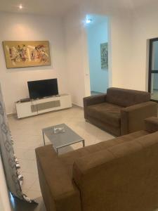 Μια τηλεόραση ή/και κέντρο ψυχαγωγίας στο Villa Maurice