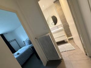 Ένα ή περισσότερα κρεβάτια σε δωμάτιο στο Le Cosy duplex-3p-2beds-free parking +1 φωτογραφίες