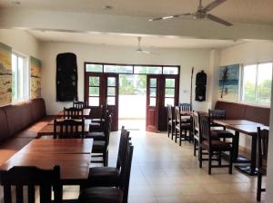 Εστιατόριο ή άλλο μέρος για φαγητό στο Luxury 2BR Apartments