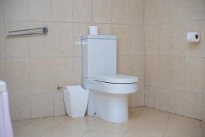 Ένα μπάνιο στο Haven Seven Property - 1 bedroom, 2 bedroom, 3 bedroom Executive options