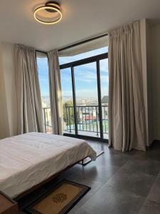 Φωτογραφία από το άλμπουμ του Elegant 3BR Apartment Overlooking Addis Skyline-1B στο Αντίς Αμπέμπα