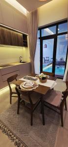 Φωτογραφία από το άλμπουμ του Nasma chalet σε Barka