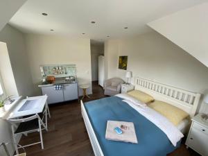 Φωτογραφία από το άλμπουμ του Bed and Breakfast Orange-Inn σε Krefeld