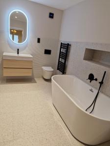 Ένα μπάνιο στο Hévíz Luxury by STN