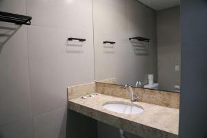 Phòng tắm tại Hotel Premier Janauba