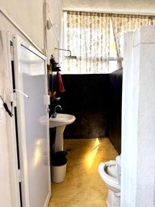 Ένα μπάνιο στο Casa Sulma