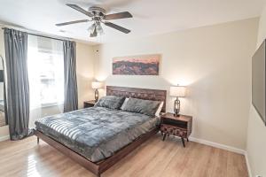 Postel nebo postele na pokoji v ubytování Stillwood Retreat