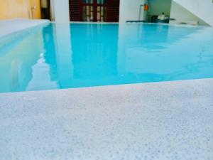 Hồ bơi trong/gần Su Yu villa