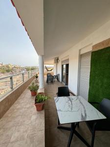 Μπαλκόνι ή βεράντα στο Avenida Pent AP