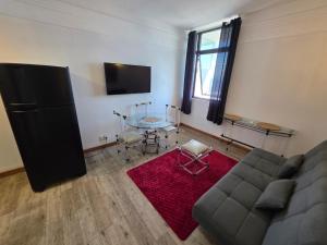 Et tv og/eller underholdning på Tropical VIsão da Ponta Negra