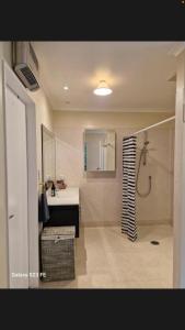 Gallery image of Mikimiki Valley Cottage near Tararua Park Trailhead in Masterton