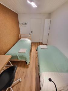 Ένα ή περισσότερα κρεβάτια σε δωμάτιο στο Stilvoll renoviertes Apartment in Grünlage +7 φωτογραφίες