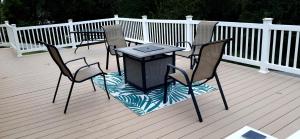 Ban công/sân hiên tại Pondside Abode