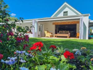 O grădină în afara Coppull Private Nature Reserve