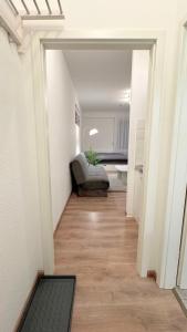 Postel nebo postele na pokoji v ubytování Modern, quiet apartment right by S-Bahn - close to Munich & airport