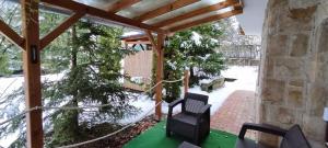 Μπαλκόνι ή βεράντα στο Árnyas Tölgy