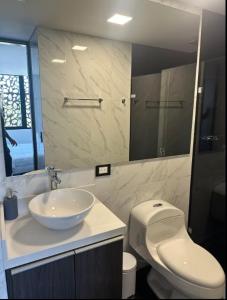 Ένα μπάνιο στο 101 Poblado apartamento